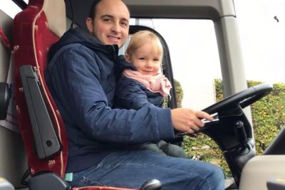 De 4e & 5e generatie achter het stuur (Stefan & Lis) circa 2021