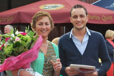 Martine Peeters en zoon Stefan Geudens op het 65 jarig De Arend feest circa 2013